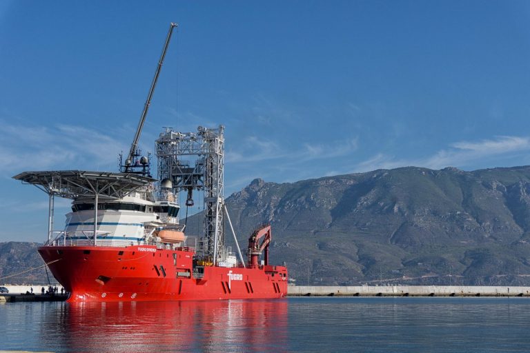 Γεωτρήσεις ανοιχτά του Ξυλοκάστρου, ανοιχτά του Κιάτου και στον όρμο των Αλκυονίδων!