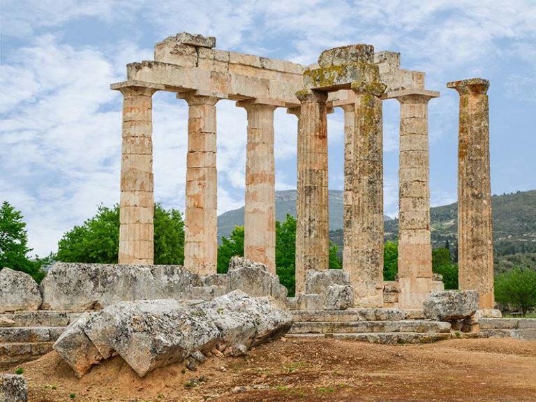 Επίσκεψη του γενικού γραμματέα του υπουργείου πολιτισμού στην Αρχαία Νεμέα…