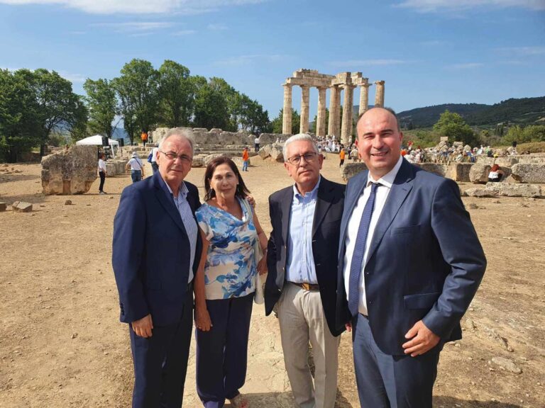 ΚΟΡΙΝΘΙΑ: …Αισθάνεται πολύ χαρούμενος!