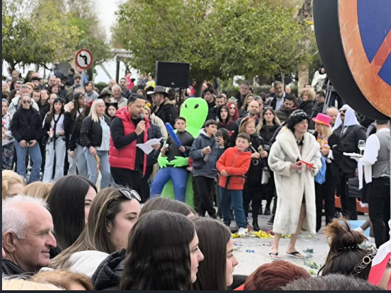 …Τι είπε ο Σταματόπουλος για το καρναβάλι στο Κιάτο …και τον πλανήτη!!! -Οι 2 μεταμφιέσεις του… (φωτο)