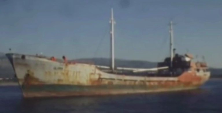 …Όταν το βαπόρι από την Περσία όντως πιάστηκε στην Κορινθία και ενέπνευσε τον Τσιτσάνη -Που φορτώθηκε το χασίς και που πήγαινε -Ο ρόλος του καπετάνιου που πήρε και 1.500.000 δραχμές!