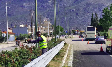 ΚΟΡΙΝΘΙΑ: Σε εξέλιξη βρίσκονται οι εργασίες καθαρισμού πρανών, τάφρων και νησίδων…