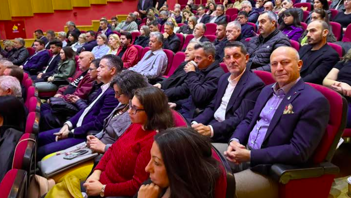 Σταθερή δέσμευση της δημοτικής αρχής για την ανάδειξη του Λουτρακίου ως πρότυπου προορισμού ευεξίας και ιαματικού τουρισμού…