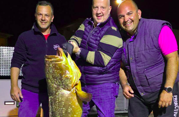 ΚΟΡΙΝΘΟΣ: Αντιδήμαρχε …δεν το λες αυτό ψαρεματάκι!