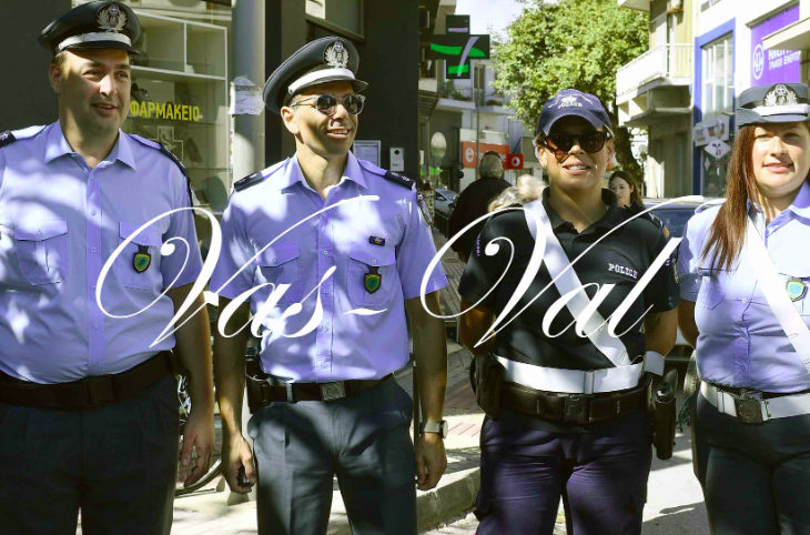 ΚΙΑΤΟ: Συνέβη για ΠΡΩΤΗ φορά στην Κορινθία! -Οι αστυνομικοί μοίραζαν κράνη αντι για κλήσεις! -Δείτε τις φωτογραφίες!