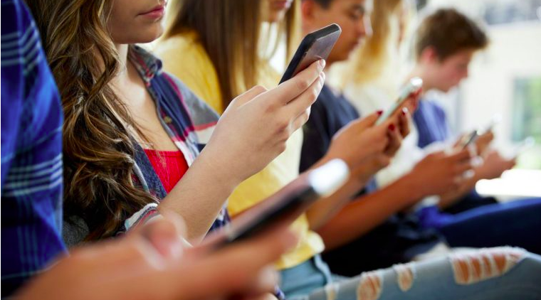 ΚΟΡΙΝΘΙΑ: Νεότερη εξέλιξη για τον καθηγητή που κατηγορείται για παιδική πορνογραφία -Τι κατασχέθηκε από το σπίτι του…