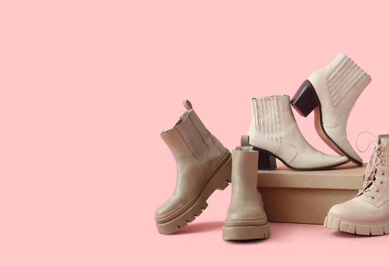 “Αρβυλάκια & Mules: Οι δύο “υπερδυνάμεις” στη ντουλάπα σου που σώζουν κάθε εμφάνιση”