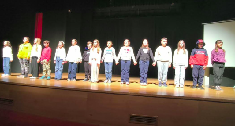 Την εκδήλωση διοργάνωσε το 2ο Δημοτικό Σχολείο Κορίνθου και ήταν αφιερωμένη στην πρόληψη και την αντιμετώπιση της ενδοσχολικής βίας…