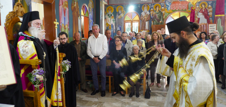 Στο πανηγυρίζον Ι. Παρεκκλήσιο της Αναλήψεως του Κυρίου στα Εξαμίλια και στον Ι. Ναό Αγίων Κωνσταντίνου και Ελένης Σολομού βρέθηκε ο μητροπολίτης Κορίνθου