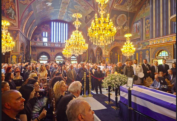 Η σορός του Ν. Ταγαρά μεταφέρθηκε στο κοιμητήριο στο Χιλιομόδι Κορινθίας όπου τελέσθηκε η ταφή του