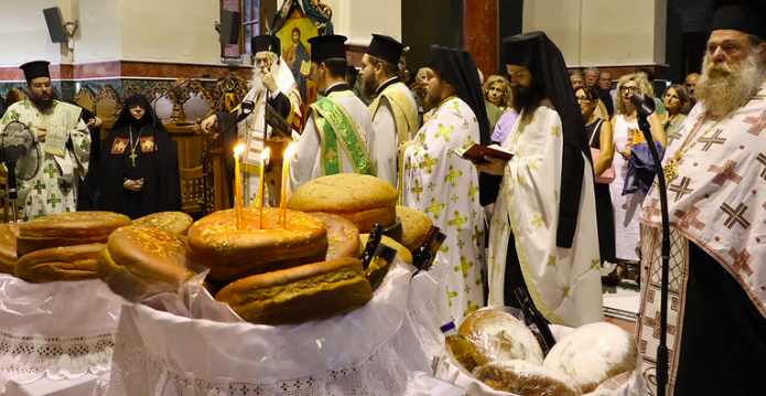 Με τη συμμετοχή πλήθους προσκυνητών πανηγύρισε το Ιερό Γυναικείο Ησυχαστήριο «Ο Τίμιος Σταυρός» Μαψού Κορινθίας