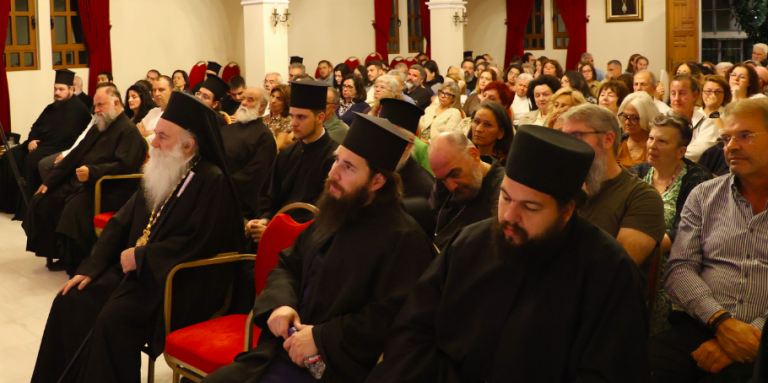 ΚΟΡΙΝΘΟΣ: Η γερόντισσα προσέγγισε με αμεσότητα και ευαισθησία το βίωμα του πόνου και τα ερωτήματα που γεννά στην ανθρώπινη ψυχή (φωτο)